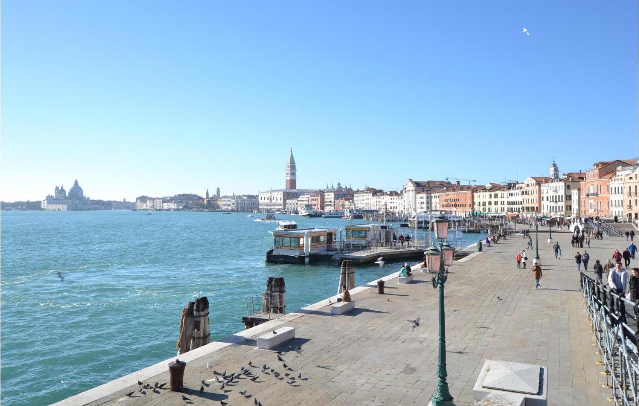 Beautiful apartment in Venezia with WiFi Exterior foto