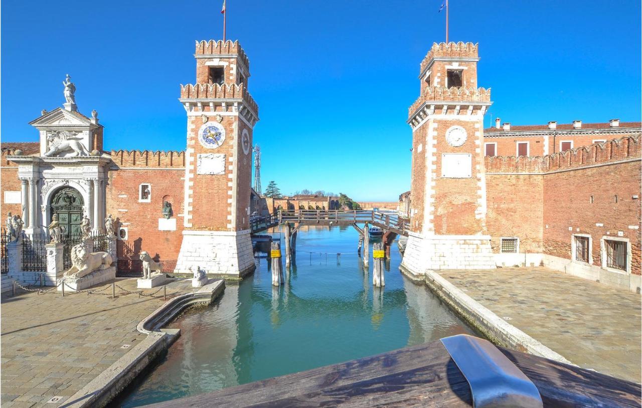 Beautiful apartment in Venezia with WiFi Exterior foto